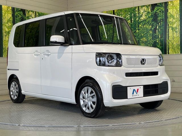 大好評のボディコーティング「弾スプラッシュコート」もご納車までに施工可能。通常のガラスコートと異なる、耐久年数6年の無機質ガラスコーティングが、ボディをキレイな状態に保ってくれます。