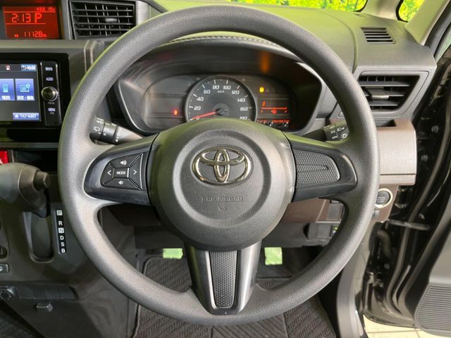 【ステアリングスイッチ】運転中、前方から目線をそらすことなく、オーディオ等の操作が可能な便利機能！安心＆快適なドライブを演出してくれます♪