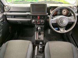 グループ総在庫数約30，000台！！全国の系列店からメーカー・車種問わずご紹介出来るので、あなたにピッタリのお車が見つかるはずです♪まずはお問い合わせ下さい☆