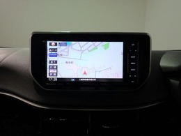 ◆三重県最大級の大型屋内中古車センター♪ヴァーサス鈴鹿店です♪オールジャンルの展示車が盛り沢山です♪在庫の無い車両のオーダーも受け付けます♪電話→059-384-5050までお問合せ下さい◆