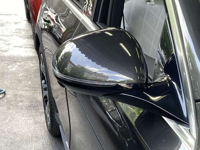 独自ルートにより、国産車・輸入車各ブランドのお車を高価下取をさせて頂きます。高年式車、低走行車、大切にされているお車など、最大限努力させて頂きます！まずはご相談下さいませ。