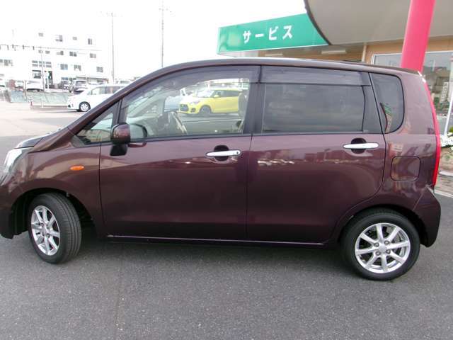 小回りが利くので狭い駐車場や道路でも快適！！