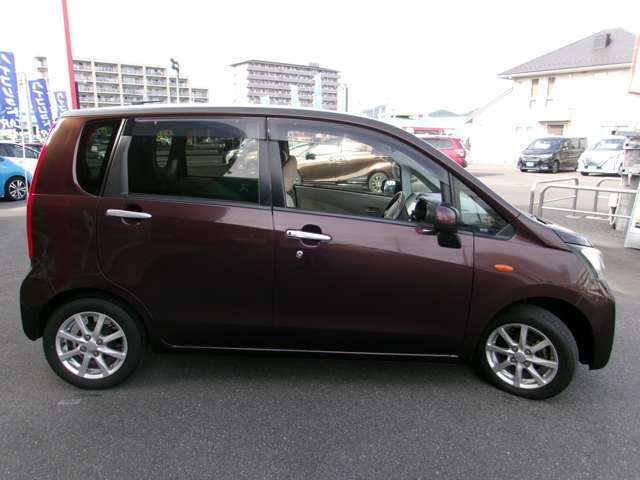 遠方の方でも弊社指定の陸送会社にてご自宅まで納車が可能です(^^)/お住まいの地域によって料金が変動致しますので、詳しくはお問い合わせください！