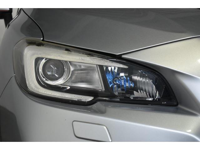 LEDヘッドライトで夜間の運転も安心です※ハイビームハロゲンライトになります。