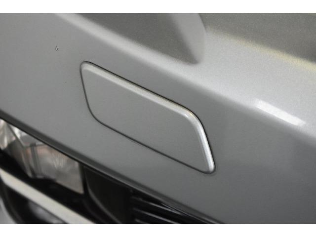 雪道や泥道でも明るさを確保するヘッドライトウォッシャーも装備しています