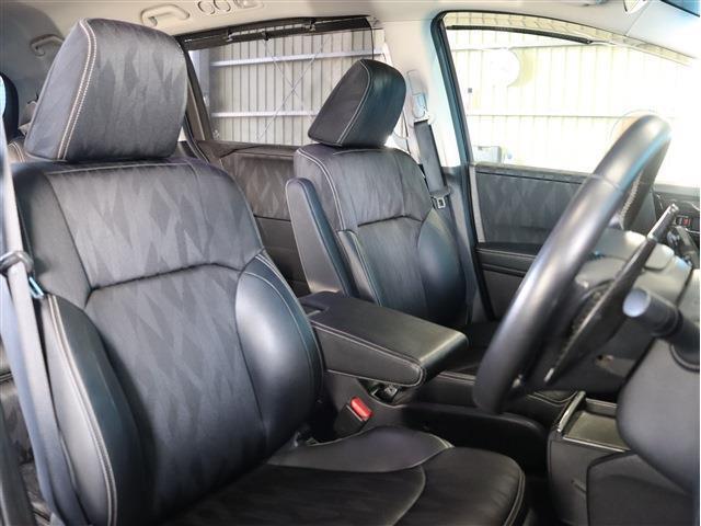 【禁煙車】車内は勿論、シートの焦げ跡や嫌な臭いも御座いません！ご不明点やご来店のお際は是非お電話でご連絡下さい！