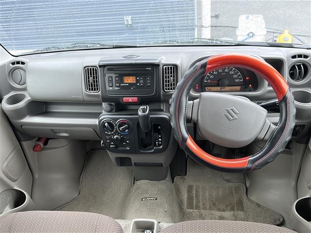 納車後の万が一の緊急サポートも充実です！24時間・年中無休、日本全域に及ぶロードサービス出動ネットワークを付帯できます！高速道路上のトラブルにも対応可能です！