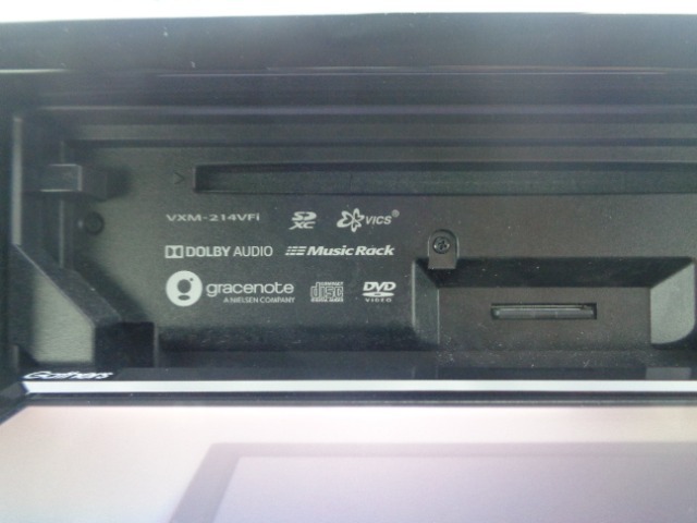 ホンダ純正ナビ装着車です！ナビ機能はもちろんオーディオ機能も充実しております！