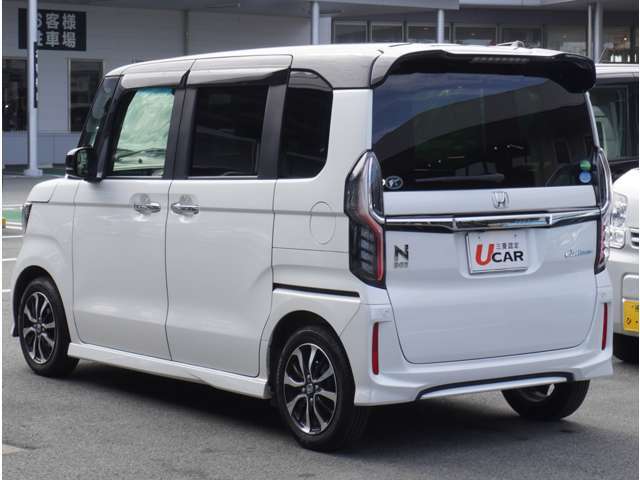 【ABS】急ブレーキをかけた場合でもタイヤがロックしないので，車の進行方向が安定し，障害物を回避しやすくなります！安心ですね☆