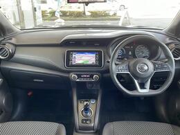 【インパネ全体】『インパネ全体』の画像になります。写真の内容に関してご不明点、ご質問等がございましたらお気軽にガリバー店舗までお問い合わせください。