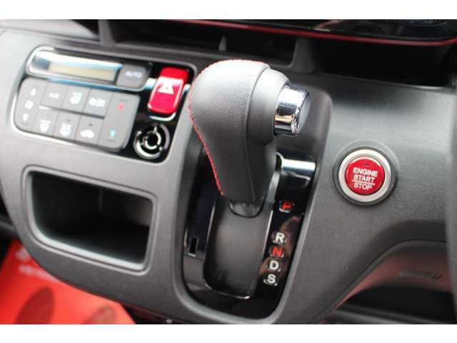 2年保証付♪車検整備付♪ナビTV♪バックモニター♪スマートキー♪Bluetooth♪ハーフレザー♪ターボ車♪パドルシフト♪