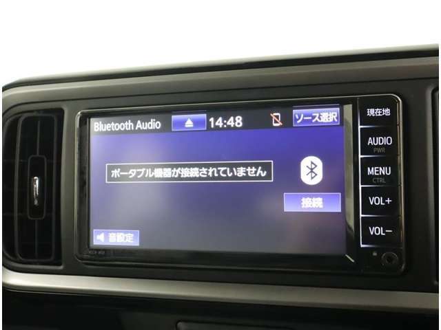 Bluetoothもついてるので、携帯と繋いで好きな音楽聞けます。