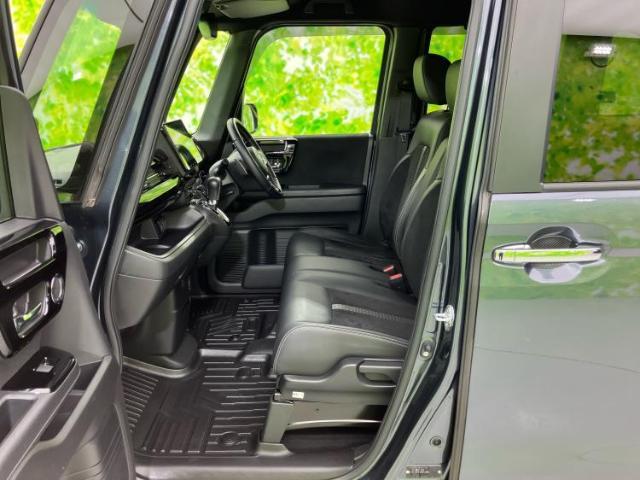 WECARS（ウィーカーズ）は全国250店舗展開！お客様が安心してカーライフをお楽しみいただけるよう社員一同心を込めてサポートいたします。