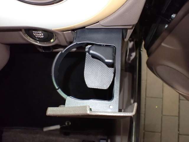 是非一度、ヴァーサス四日市日永店にお問い合わせ下さい！TEL：059-346-3331、または携帯からも通話無料ダイアル：0078-6044-5317までお願いします◆