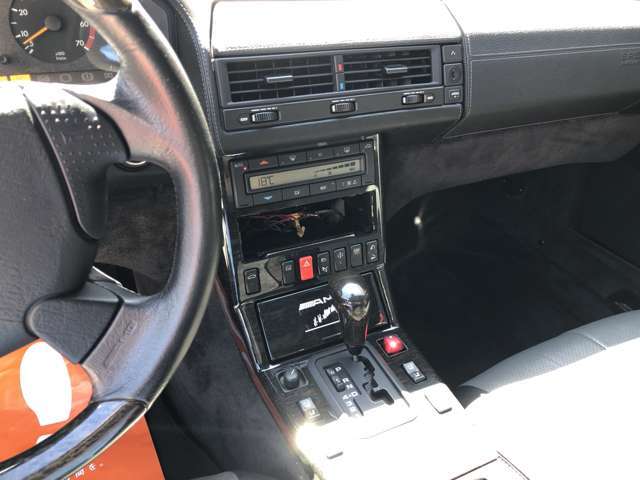 大人気！お買い得車が入荷致しました！内装や外装の程度がよく、装備も充実しています！残り一台なのでお早目にお問合せお待ちしております！　ビックオート「042-705-4889」迄！！！