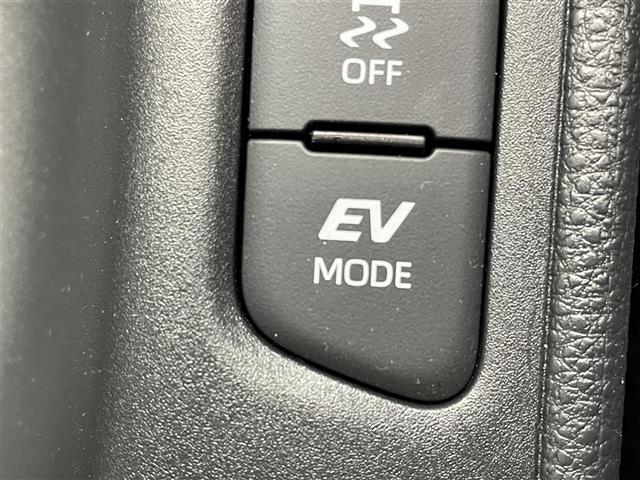 店舗にて現車の確認もいただけますので、お電話で在庫のご確認の上是非ご来店くださいませ！！！