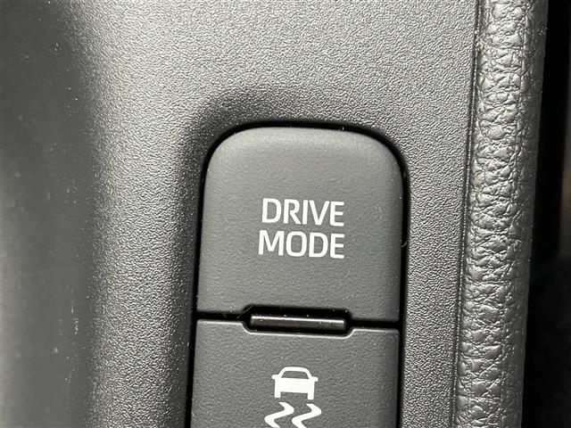 店舗にて現車の確認もいただけますので、お電話で在庫のご確認の上是非ご来店くださいませ！！！