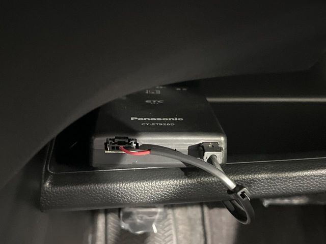 【ETC】高速道路の料金所をストレスなく通過！話題のスポットやサービスエリアに多い「スマートIC」利用時は必須のアイテムです。当店でセットアップを実施、ご納車当日からすぐにご利用いただけます！