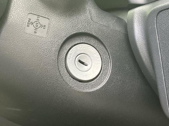 お車に合わせて無料保証以外にも、保証範囲、期間、距離を拡充させた有料保証もご用意しております！中古車の購入が初めてで不安・・・というお客様もご安心ください！