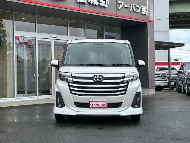 ◆本店　普通車総在庫台数約100台◆軽スマイル館　軽自動車専門店！◆アーバン館　リース＆フラット7！◆Vivid館　お買い得車！全4店舗営業中！！