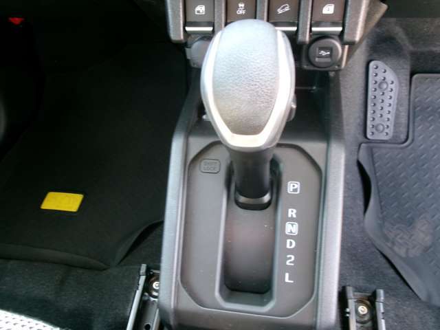 4ATで運転も楽々♪