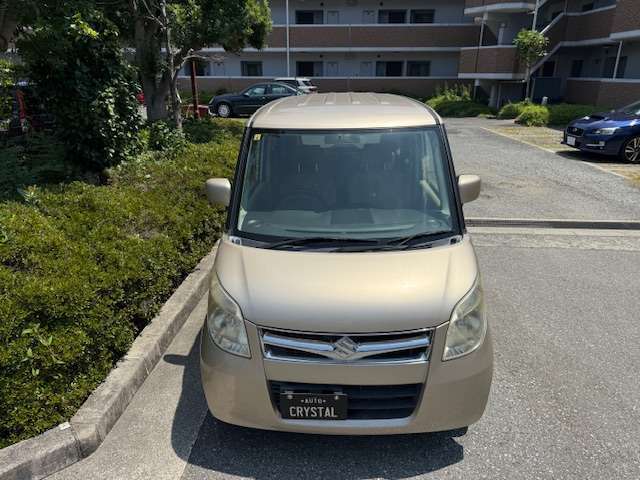 オートクリスタルは全車安いです。しかし誤解しないでくださいね。修復（歴無）車は当たり前　外観は綺麗　車内も綺麗です。全スタッフ総力を挙げて取り組んでおります。まずは通話料無料ダイアル　0078-6002-871157