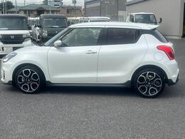 新車保証継承、もしくはスズキOK保証をお付けしてお渡しいたします。