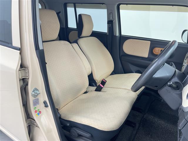 【4人乗り】ゆったりとした座り心地と、車内を広々と使える快適性に長けているので、快適な時間をお過ごしいただけます！