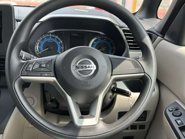 ★修復歴車一切ありません！それどころか、弊社の仕入在庫につきましては、フェンダー、ボンネット、ドアパネル等の交換歴、修理歴のある車両は基本的に仕入れを行いませんので高品質な車両のみ在庫で揃えています！