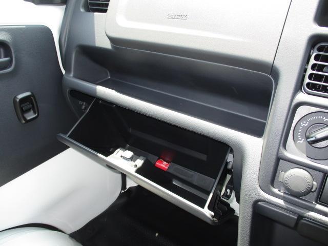 ご来店いただいた方限定販売のお車です！詳しくはスタッフまでお尋ねください