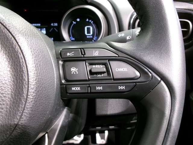 クルーズコントロールで高速道路の走行もラクラク♪