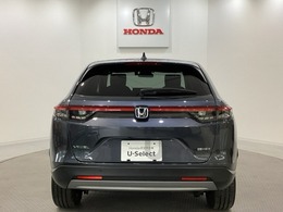 Honda認定中古車 U-Selectは3つの安心をお約束します。　1　Hondaのプロが整備した安心。 2　第三者機関がチェックした安心。　3　購入後もHondaが保証する安心。