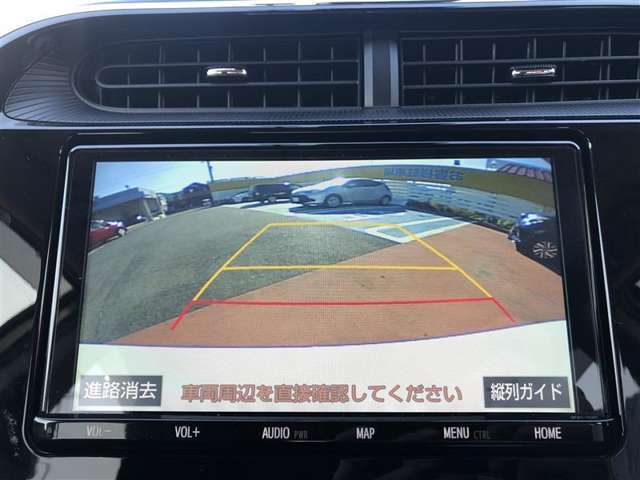 バックモニター装備！車庫入れやバック駐車の苦手な方の強い味方！バックモニターがあれば、もう心配はいりません。