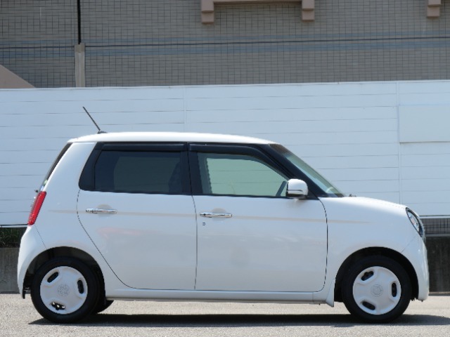 お車ご購入にあたりましては、オンライン販売以外は現車確認が必要となります。是非店頭にてお客様の目でお確かめ下さい。