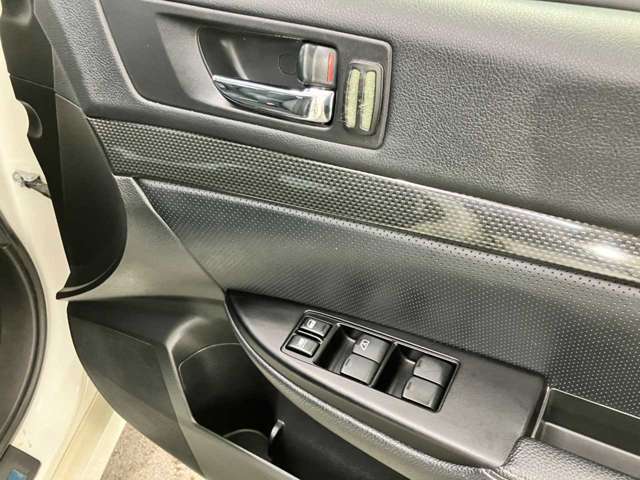 【ダイレクト販売】当店のお車はお客様より直接買取りさせていただいたお車です！修理・板金の履歴や使用状況までもご案内可能です！！また中間コストをカットして直接店舗販売致しますのでとってもお得！！！