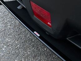 【STIエアロ】人気のSTIエアロを装備！クルマの外観がよりスタイリッシュになり、街中で存在感あふれる1台に♪将来買い替える時にもリセールに影響しやすく、価値ある人気の装備です！