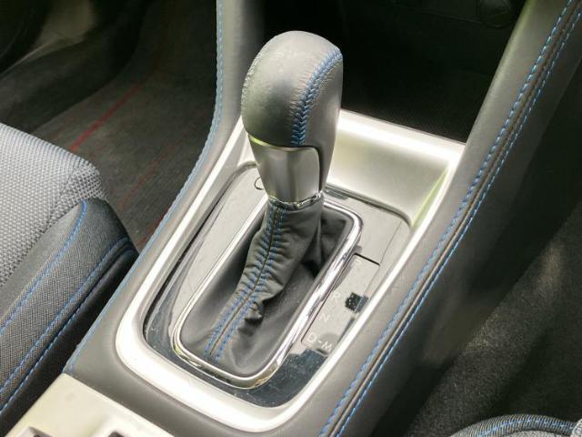 お車に合わせて無料保証以外にも、保証範囲、期間、距離を拡充させた有料保証もご用意しております！中古車の購入が初めてで不安・・・というお客様もご安心ください！