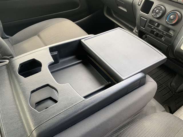 ★自社整備工場にて110項目納車整備実施！もちろん保証付き！アフターサービスもお任せ下さい！