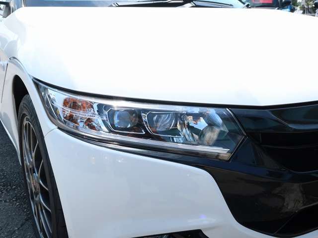 全国納車可能！！提携の陸送会社では陸送費もお買い得！！！なお、ご遠方の為ご来店が難しい場合はお電話やメール等でもご案内可能です！分かりやすく・詳しく・丁寧にご案内させていただきます！！