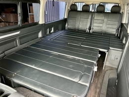 常時70台以上のハイエース在庫数、フレックス株式会社ハイエース千葉北店！