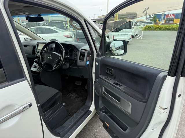 ご連絡の際は、車種を言って頂ければスムーズにご対応させて頂きます。無料ダイアル0066-9705-512802