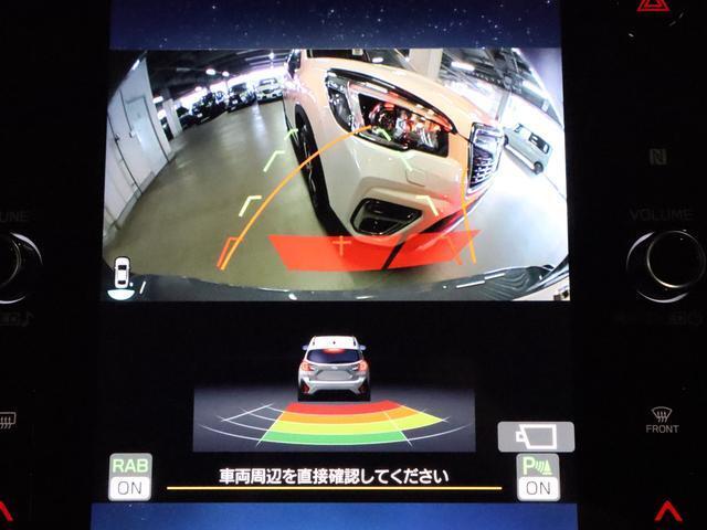 リヤビューカメラの映像にはガイド線表示が可能です。障害物までの距離も表示できますので、車庫入れが安心して行えます。