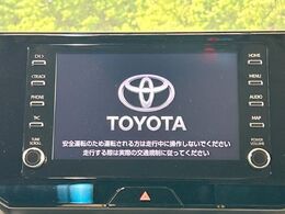【8インチ　ディスプレイオーディオ】大画面のディスプレイはAppleCarPlayやAndroidAutoが利用可能。大きな画面でスマホナビアプリ等が利用いただけます♪