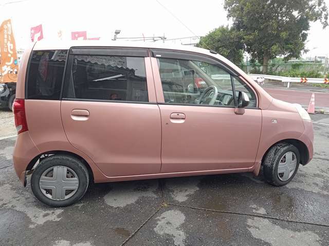 元々全国対応の中古車オークション代行として始まった会社で、現在に至るまで数多くのお客様と取引をさせていただいたことで、今でも全国から多数のお問い合わせがございます。