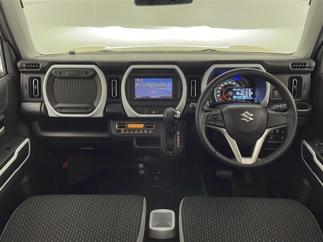 ガリバー宮崎港店は『JR宮崎駅』より約4km車で9分、ひむか神話街道『フェリー乗り場』交差点より南へ800m！販売経験豊富なスタッフがお客様のおクルマ選びをお手伝いいたしますのでご来店お待ちしております！