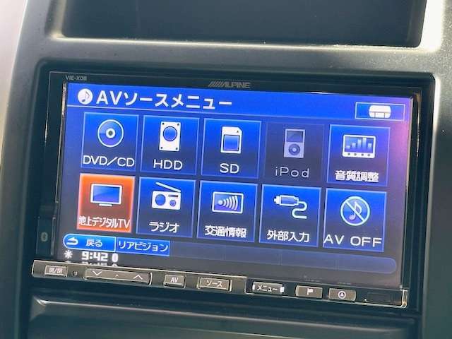 社外HDDナビ付き！DVD再生、フルセグTVと装備が充実しております！