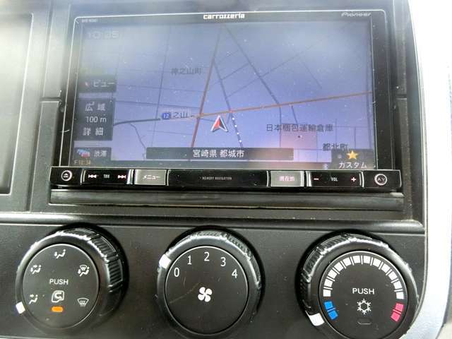 こちらの車両は平成29年3月12日以降の準中型免許取得以上となります。平成29年3月12日以前の免許取得の方は普通免許にて乗車できます。