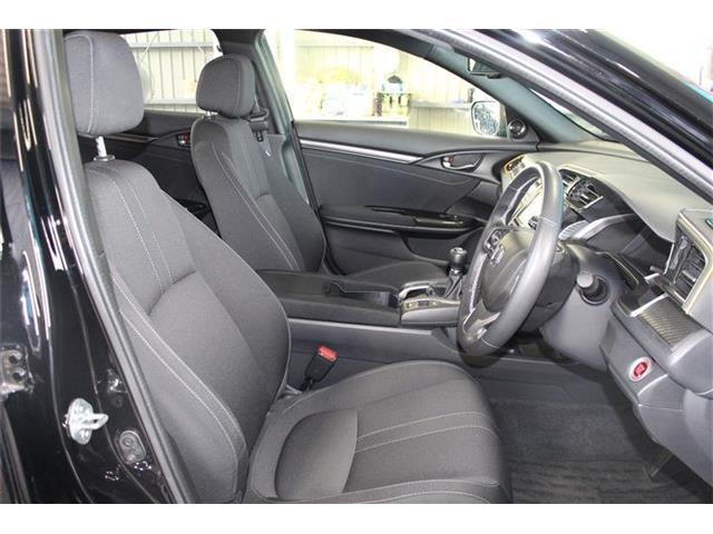 【禁煙車】車内は勿論、シートの焦げ跡や嫌な臭いも御座いません！ご不明点やご来店のお際は是非お電話でご連絡下さい！