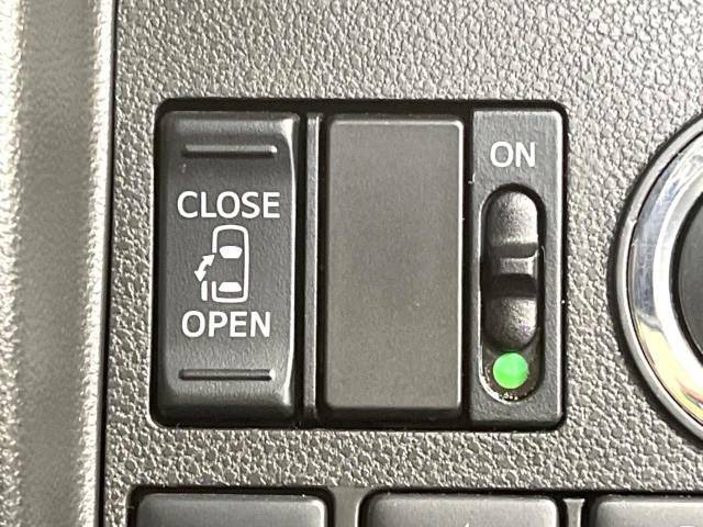 【問合せ：0749-27-4907】【パワースライドドア】スマートキーや運転席のスイッチでスライドドアの開閉が可能♪電動だから力を入れてドアを開ける必要が無く、小さいお子様でも簡単開閉。
