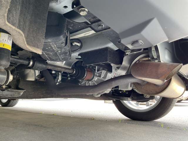 ★4WDです★下廻りもグッドコンディションです